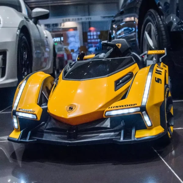 Auto Eléctrico Infantil Deportivo 12V*7Ah